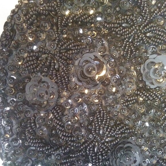 Vintage made in Hong Kong  black Beaded and Sequined clutch handbag kiss clasp - Picture 4 of 17